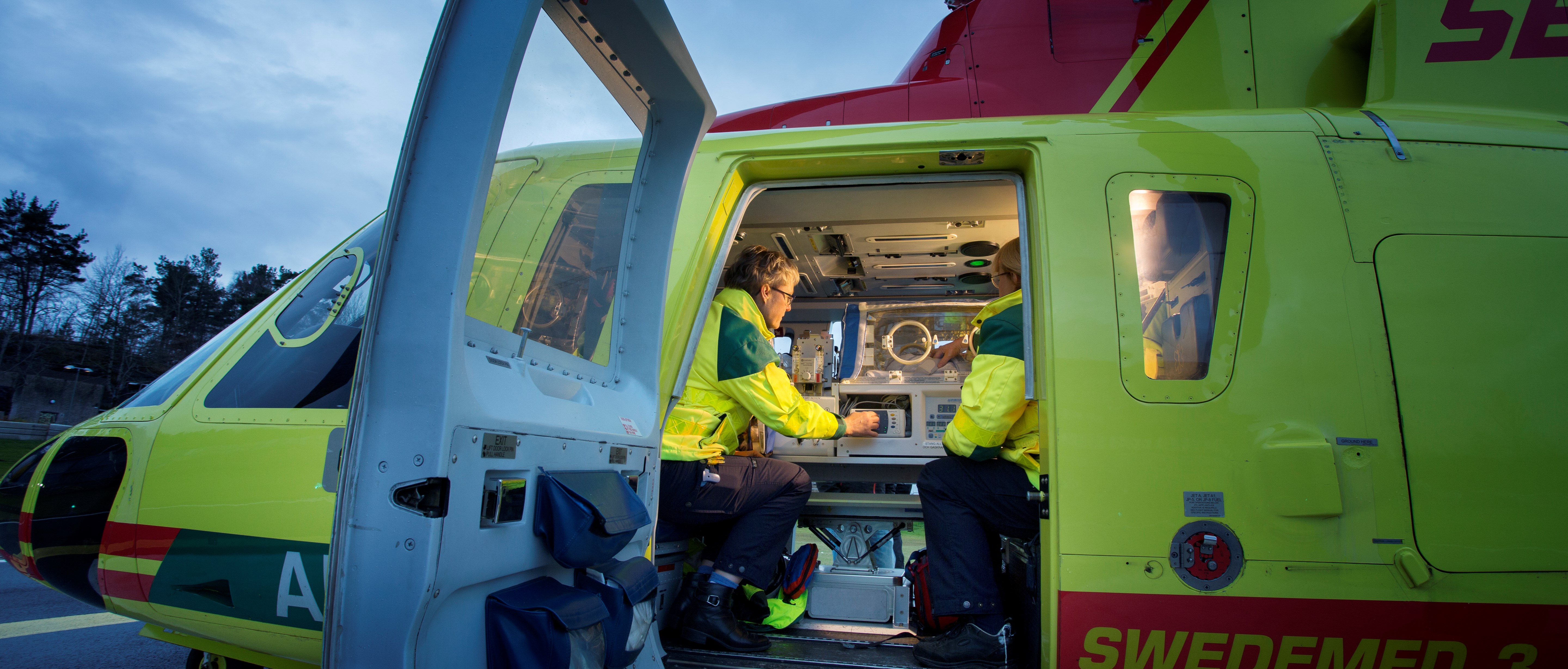 Helikopter med personal